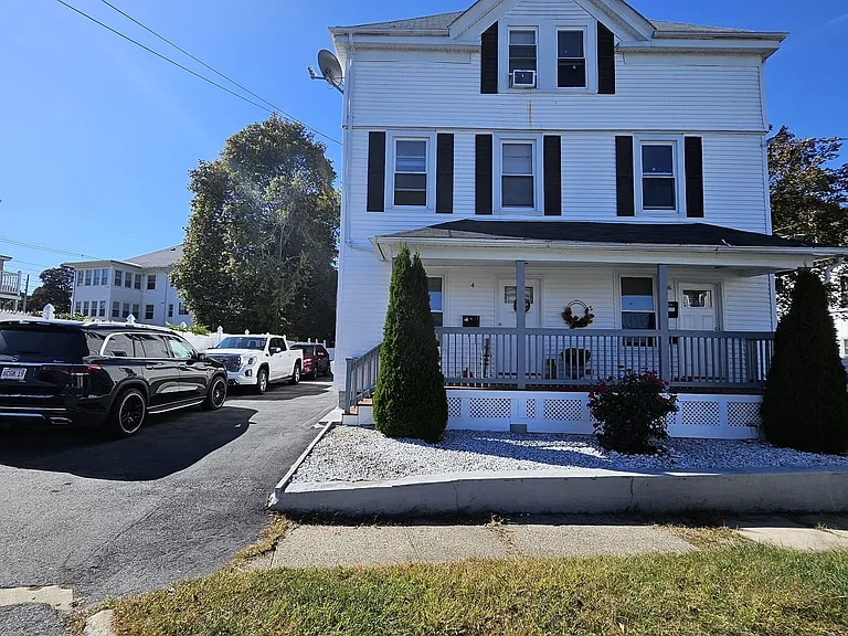 Primary Photo - 6 Pilgrim Rd