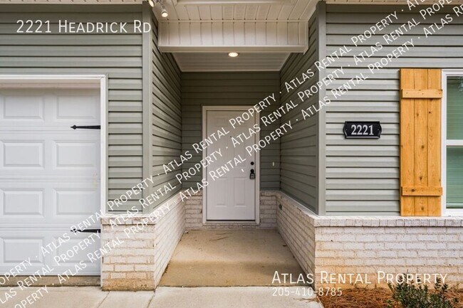 Building Photo - 2221 Headrick Rd