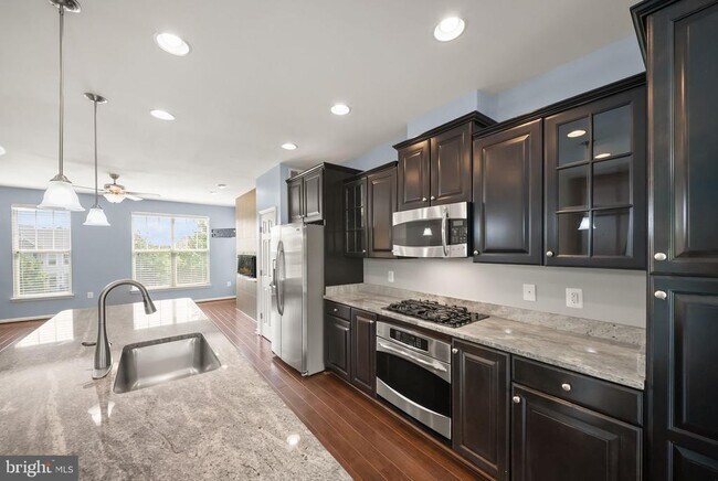 Building Photo - 11845 Lake Baldwin Dr