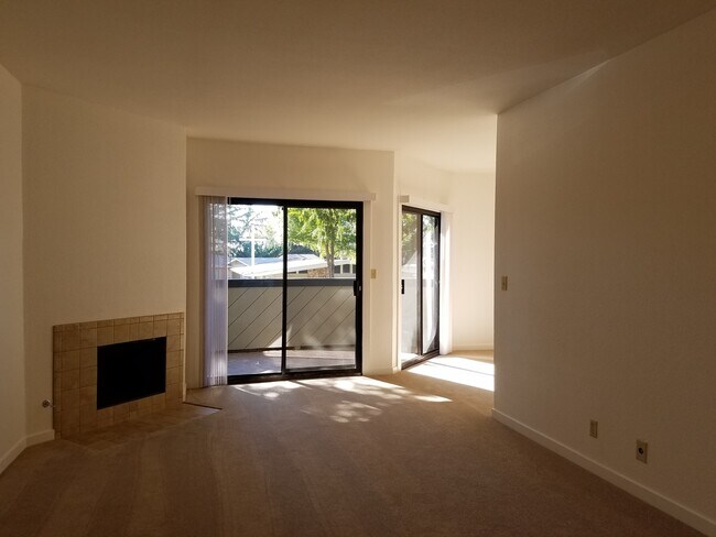 Foto del edificio - 25930 Kay Ave
