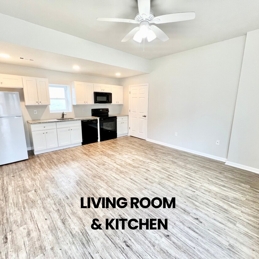 619 Bath St Unit 1st Floor, Bristol, PA 19007 Apartments in Bristol