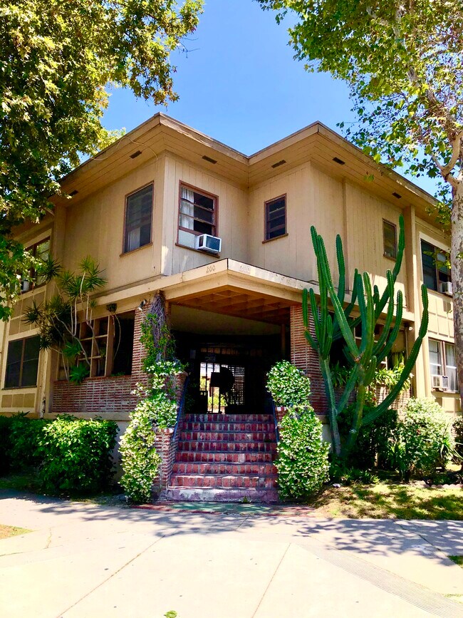 Foto del edificio - 200 S Sycamore Ave