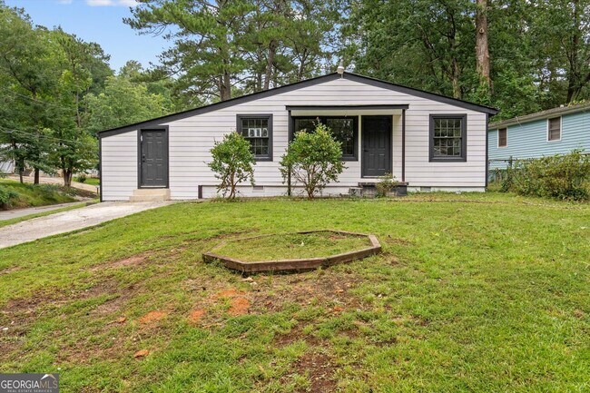 Building Photo - 3102 McKenzie Rd