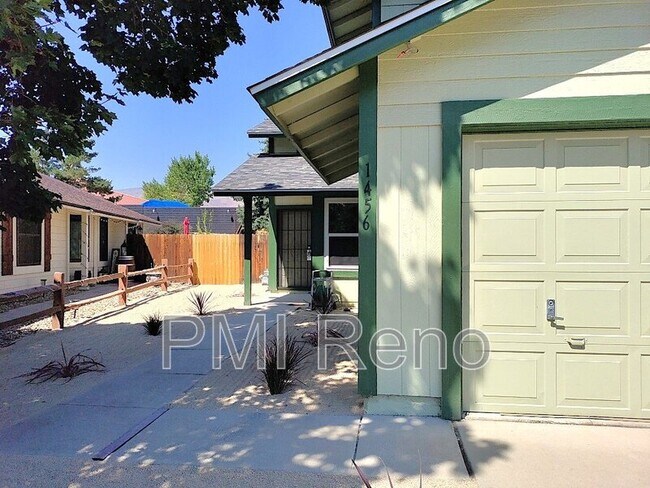 Foto del edificio - 1456 Canyon Creek Rd