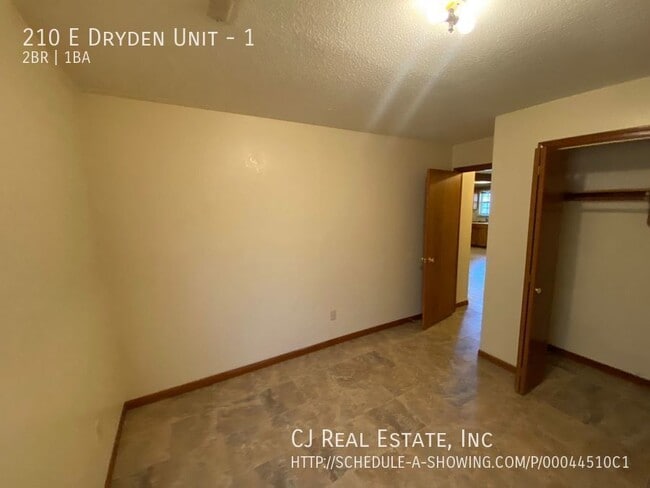 Building Photo - 210 E Dryden St