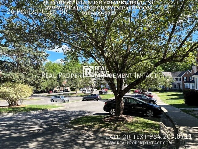 Foto del edificio - 26 Forest Glen Dr