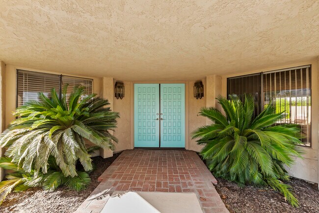 Foto del edificio - 45469 Cielito Dr