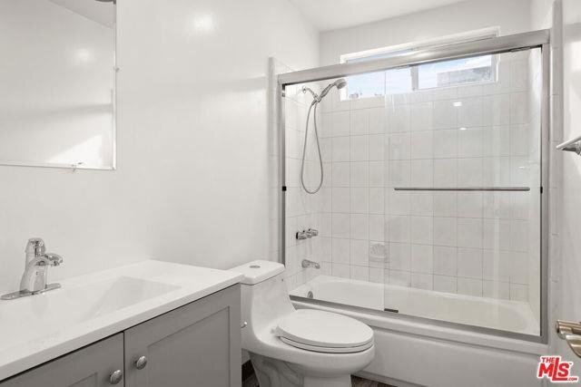 Foto del edificio - 4213 Whitsett Ave
