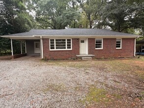 Building Photo - 206 Wesley St