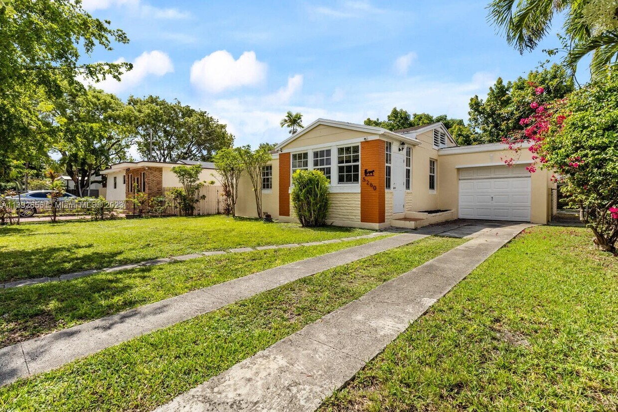 5260 SW 5th Terrace, Miami, FL 33134 House Rental in Miami, FL