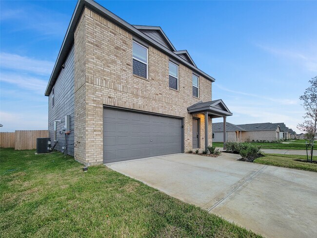 Foto del edificio - 21638 Cottonwood Mdws Trl