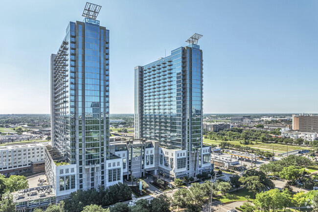5925 Almeda Rd - Primaria - The Mosaic on Hermann Park