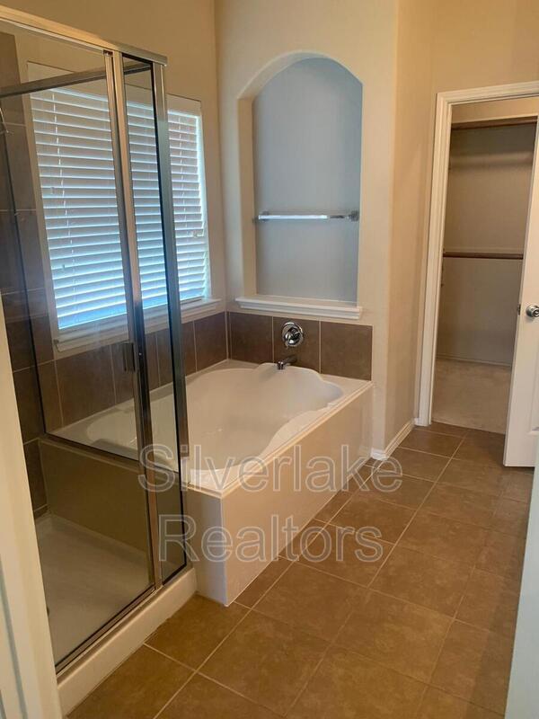 Foto del edificio - 2209 Scott Creek Dr