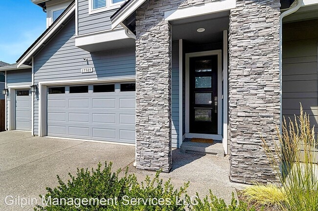 Building Photo - 6 br, 2.5 bath House - 17509 131st St. SE ...