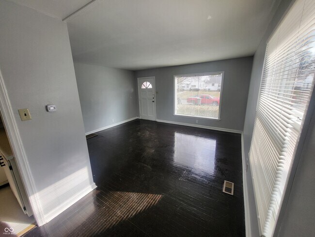 Building Photo - 1714 N Euclid Ave