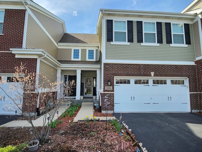 Building Photo - 931 Paisley Ln