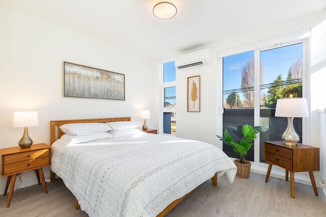 Foto del edificio - 1425 E Howell St