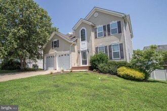Building Photo - 24676 Broad Creek Dr