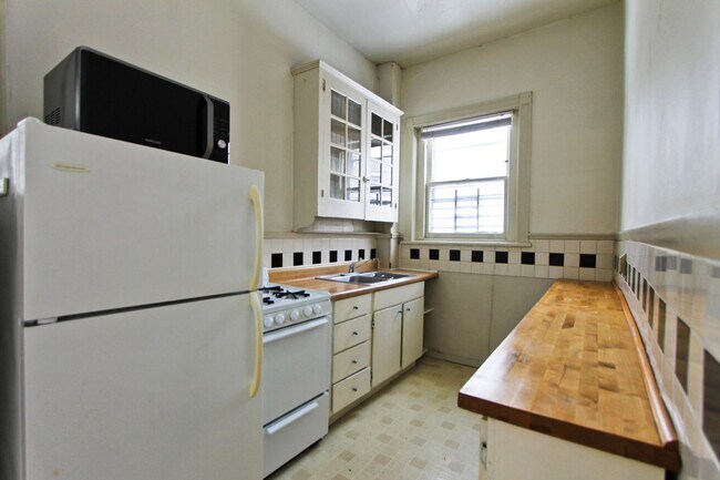 Foto del edificio - 6333 Greene St