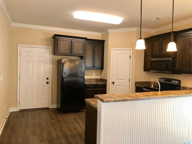 Foto del edificio - 4029 Jeff Rd NW