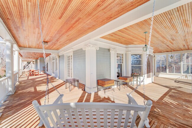 Foto del edificio - 1315 Wood Ave