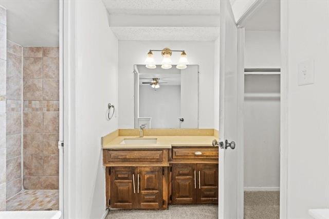 Building Photo - 1414 Kingsbridge Dr