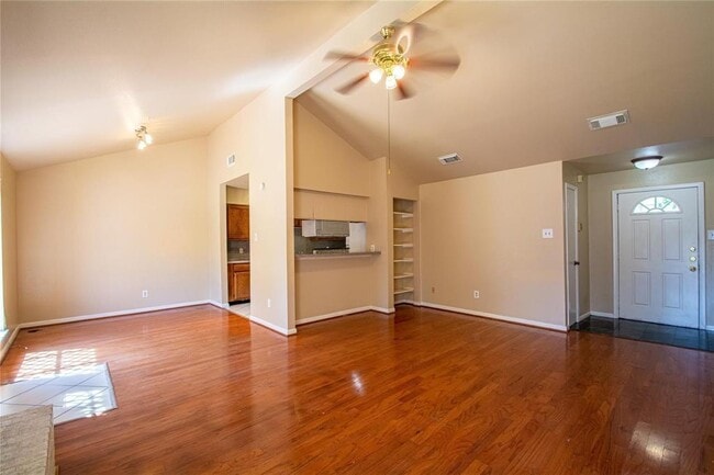 Building Photo - 3910 Windmill St