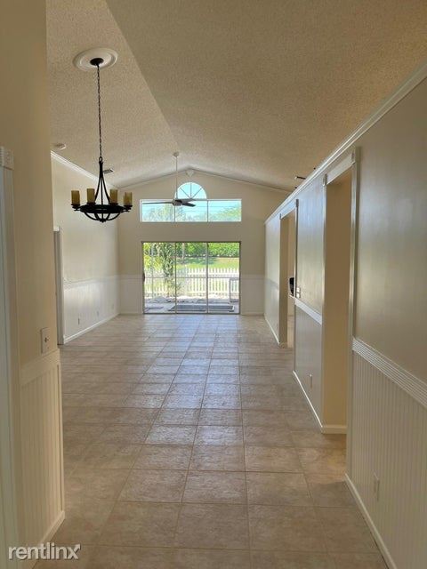 Building Photo - 3 br, 2 bath House - 1351 Fairfax Cir E