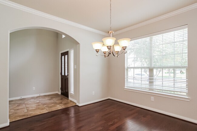 Foto del edificio - 24462 Sundance Spring Dr