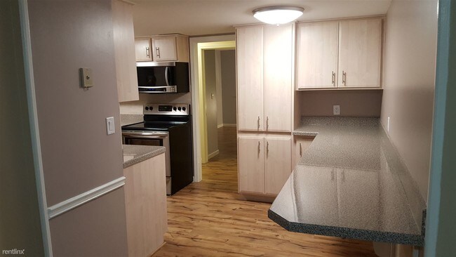 Foto del edificio - 6940 Carriage Hill Dr