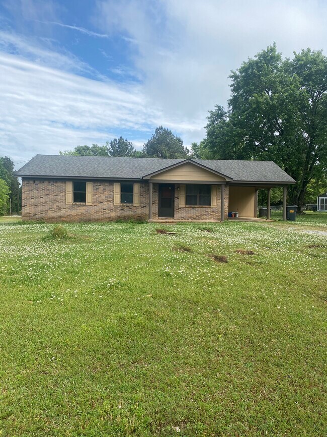 Building Photo - 4913 Hwy 36 E