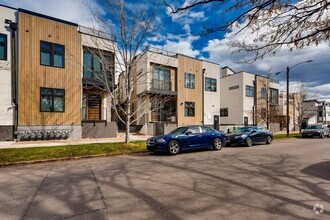 Building Photo - 4028 Quivas St
