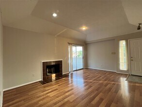 Building Photo - 11507 Meadow Ln