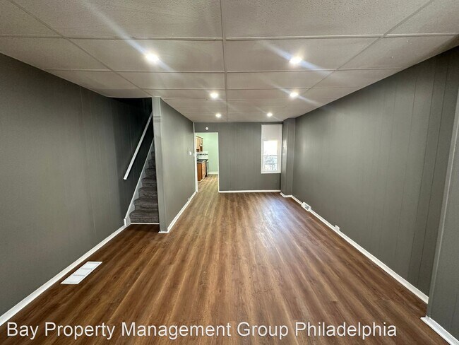 Building Photo - 3 br, 1 bath House - 1010 Potter St