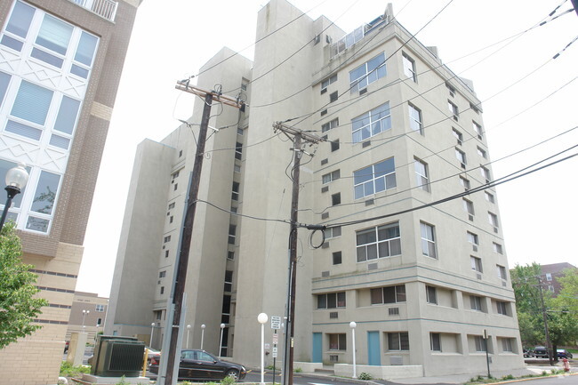 Building Photo - Crows Nest Condominium