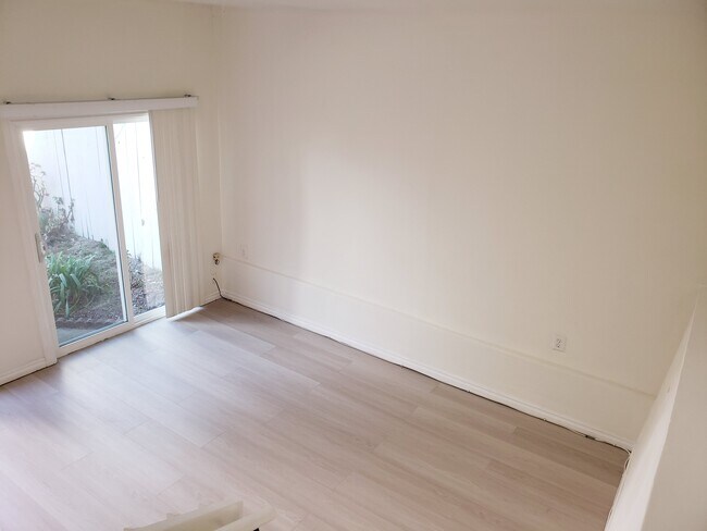 Foto del edificio - 2741 Geary Blvd