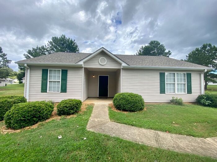 Foto principal - 611 Basil Ct