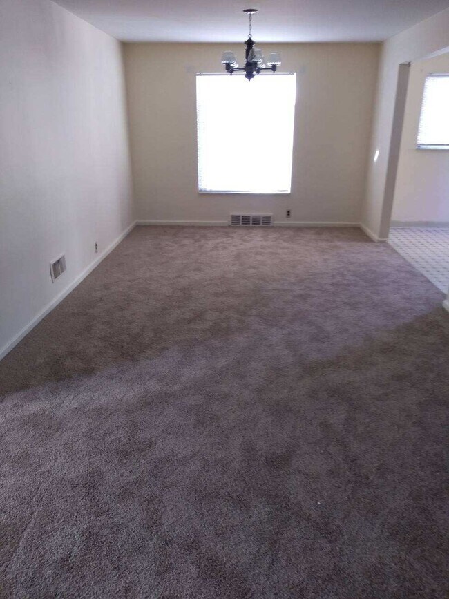 Living room view from entry - 141 Highland Ave