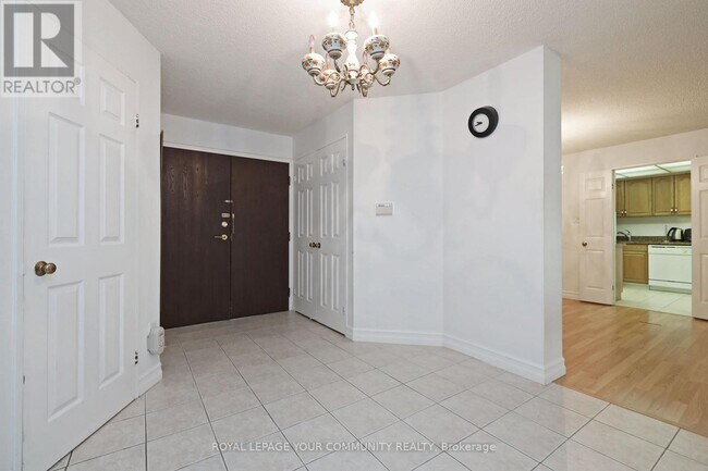 Photo du bâtiment - 280-280 Simcoe St