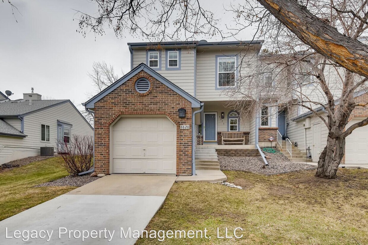 Foto principal - 3 br, 2.5 bath House - 8828 W Plymouth Ave