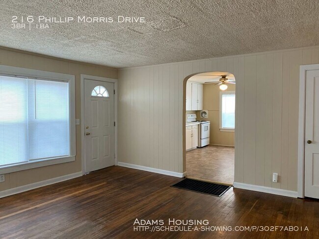 Building Photo - 216 Phillip Morris Dr