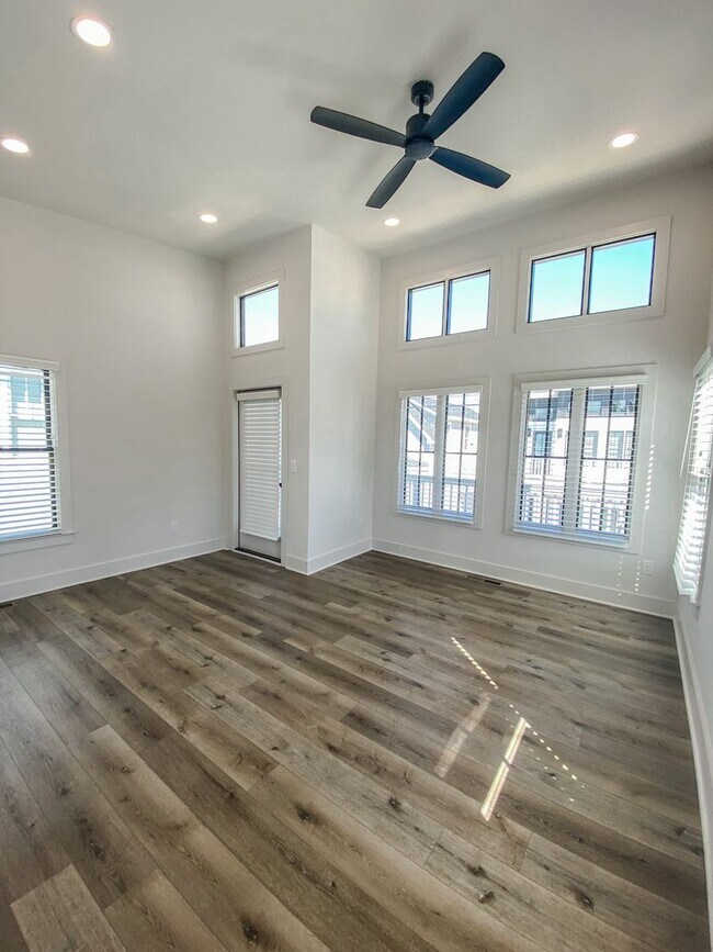 Foto del edificio - Gorgeous Downtown Gainesville Home