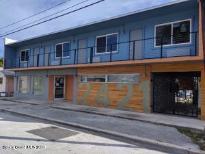Foto principal - 2421 Stone St