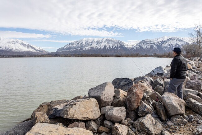 Utah Lake is near the Northridge neighborhood.