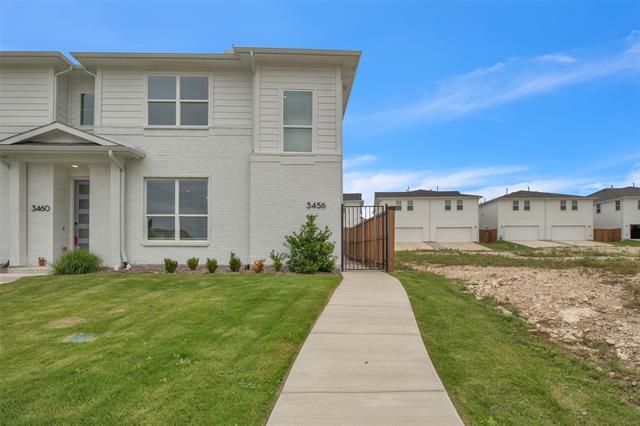 Foto del edificio - 3456 Lake District Ln