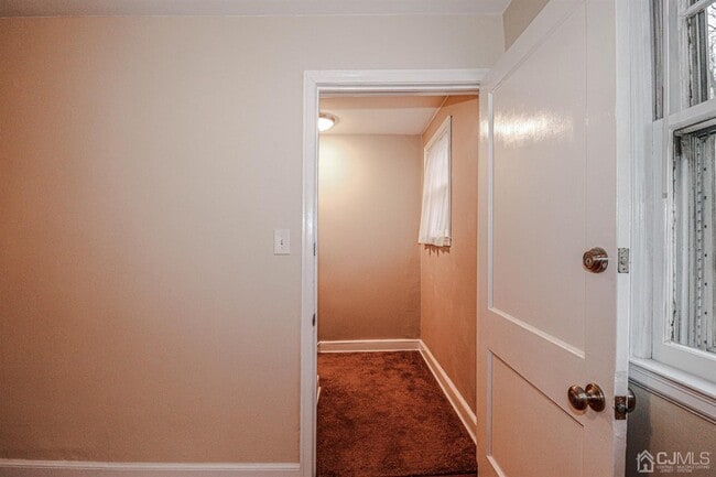 Building Photo - 24 McCoy Ave