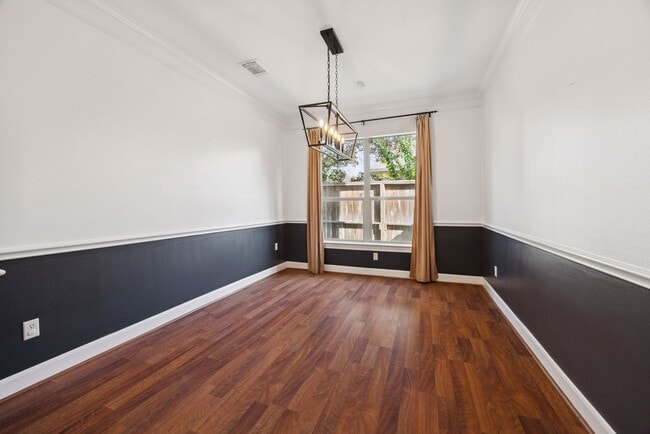 Building Photo - 6615 Redberry Glen Ln