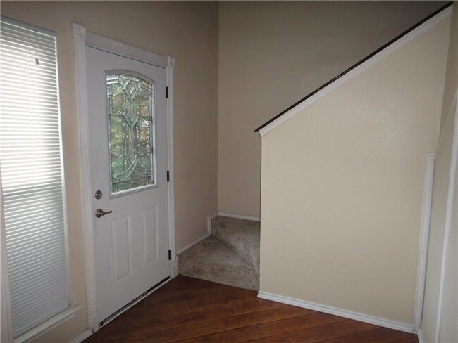 Foto del edificio - 1235 Forest Cove Ln