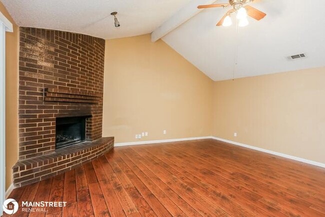 Building Photo - 6300 Kelly Elliott Rd, Arlington, TX 76001