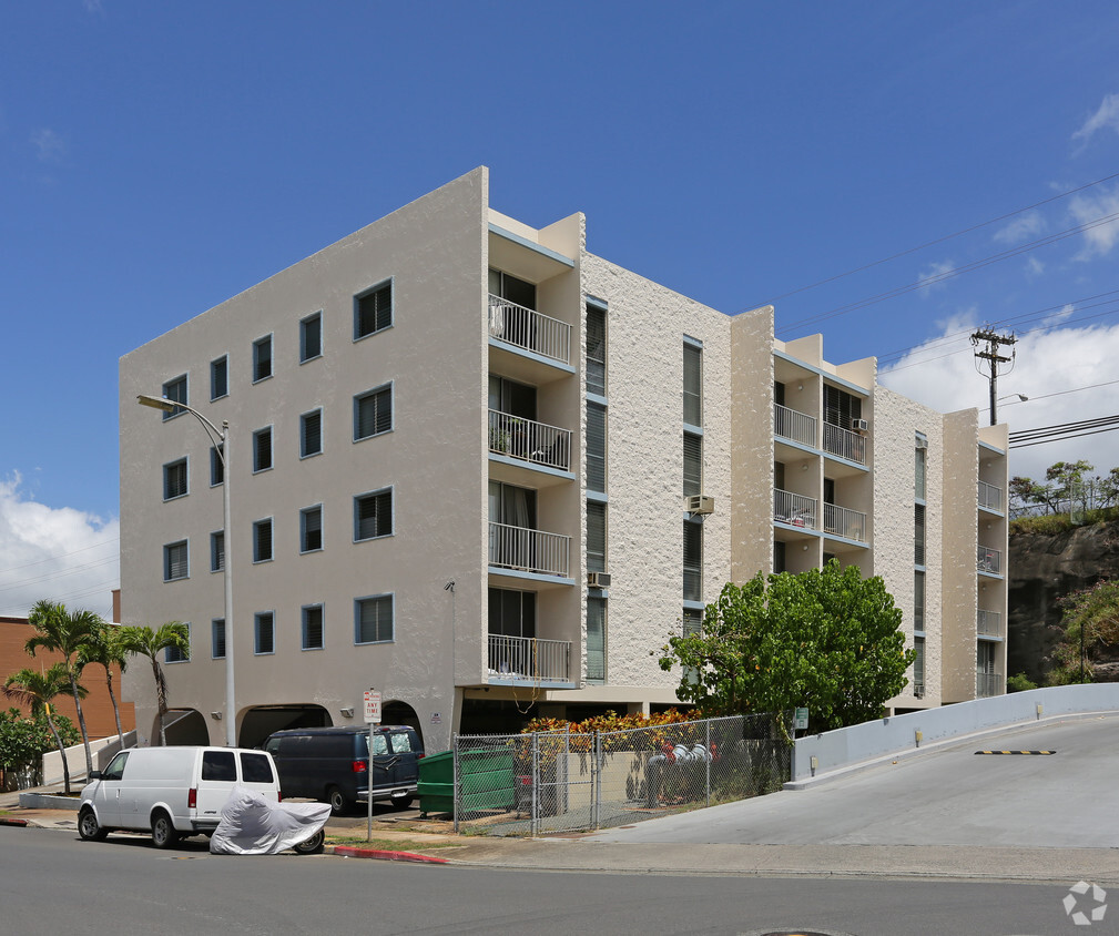 Primary Photo - Melelani Apartments